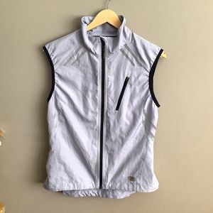 Women’s Sugoi Running Vest - size M
